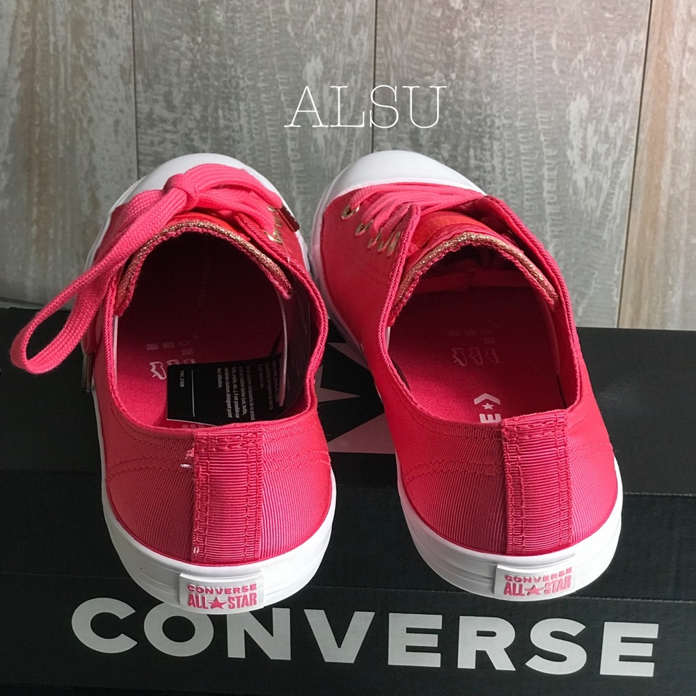 NWT Converse Ctas Dainty OX Strawberry 🍓 Jam W - Picture 4 of 8